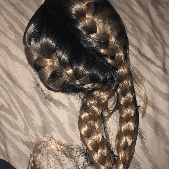 ✨Kardashian 26” Ombré DUTCH BRAID LACE FRONT WIG✨ main image 8